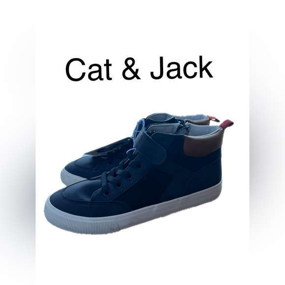 NWT - Cat & Jack High Top Tennis Shoes size 6 with side zippers. KIDS - Picture 6 of 12